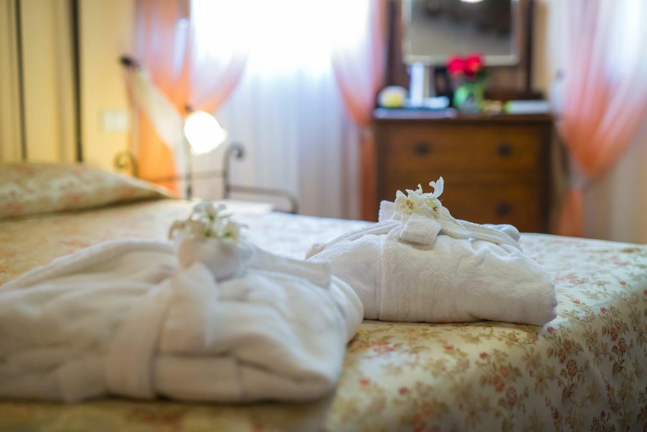 Hotel & Spa L'Antico Forziere 데루타 외부 사진